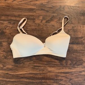 GAP wireless bra, Nude. Size 36D